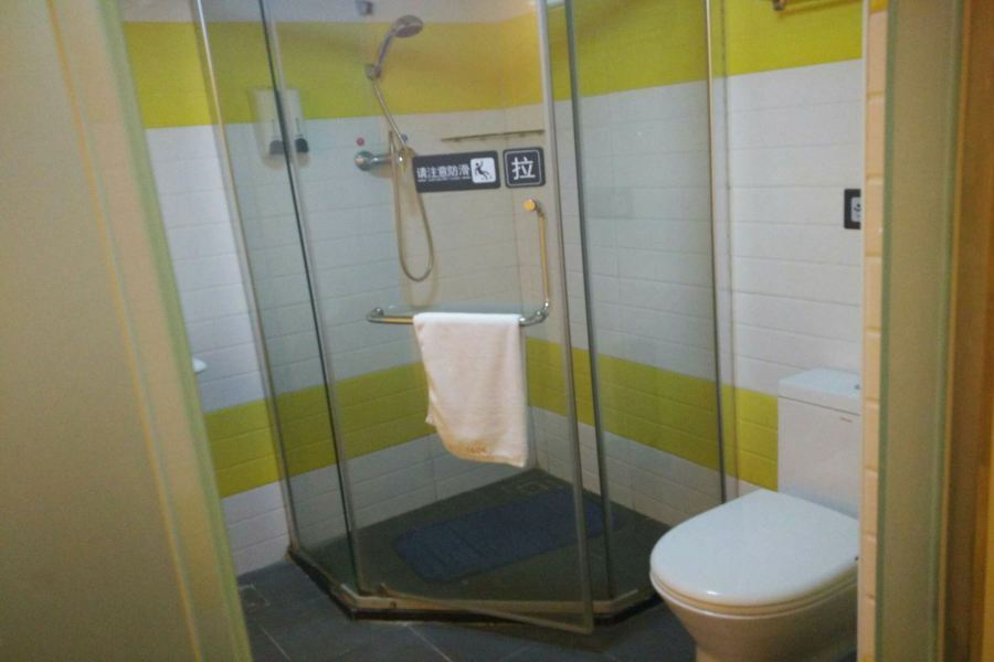 7Days Inn Guangzhou Jiaokou Subway Station 2Nd Bagian luar foto